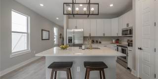 4402 W GRAY STREET Gallery 12