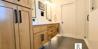 East Medford Cedar Links Living Gallery 14