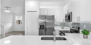 2425 SE 28TH DR Gallery 32