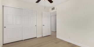 220 E MCKINLEY Street Gallery 26