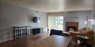 Ground-floor San Carlos stunning single-story condo available immediately. Gallery 7