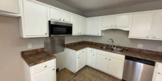 8898 Rasco Hills Cv Gallery 11