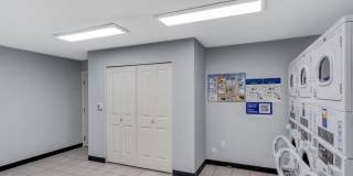 Queen Court Apartments Gallery 26