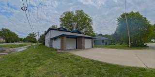 Cozy 2‑Bed Home with Attached Garage - Available June 5th! Gallery 1