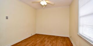 Bulldog Crossing Gallery 14