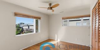 5425 Adams Avenue Gallery 21