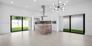 1041 W Lakewood Road, West Palm Beach, FL 33405 1041 W Lakewood Road, West Palm Beach, FL 33405 Gallery 7