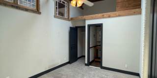 1/2 off 1 month-Charming Industrial 4 Bedroom/4 Bathroom Apartment in Pigtown, MD! Gallery 25
