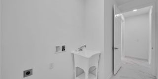 312 Harrison Drive Gallery 17