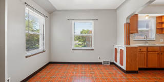 5074/5076 Chalmers - Alejandro Soto Gallery 11