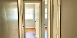 300 Jefferson Ave Gallery 11