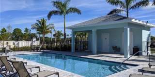 373 SE Sea Hunt Way Gallery 22