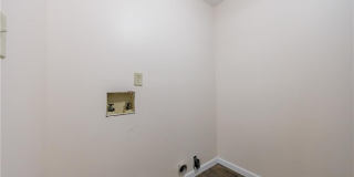 1248 Falling Water Drive SE Gallery 30