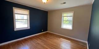 Renovated 2 Bedroom 1 Bath home with Another Room that could be used as a 3rd Bedroom! Gallery 8