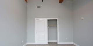 Oak Knitting Mill Apartments – Franklin Square Available Gallery 24