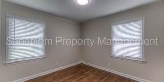 For Lease | $1300 Rent | Available Now! Gallery 16