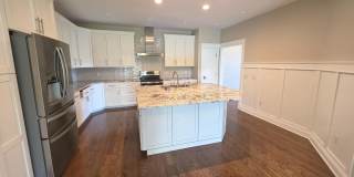 94 WOLF CREEK Circle Gallery 10