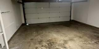 Beautiful Two story townhouse. 3 bedrooms 2.5 baths Gallery 16