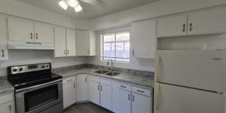 Large 4 Bed 2 Bath House Gallery 14