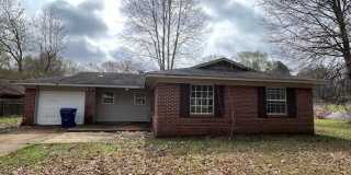 Renovated 4 Bedroom 2 Bath Home For Rent! Gallery 1