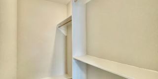 901 / 903 Allen St Gallery 12