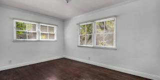 2 bed + 2 bath in amazing location!! Gallery 12