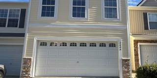 Spacious 3BR, 2.5BA Raleigh Townhome with a Fenced Backyard Gallery 1