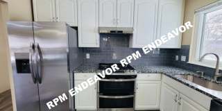 "Stunning 3-Bed Home with Modern Finishes, Spacious Yard, and Quiet Cul-De-Sac Location!" Gallery 8