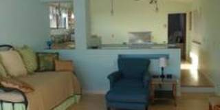 671 Lily Street - Upper level Gallery 8