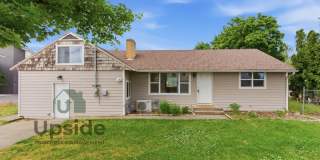 8719 East Valleyway Avenue 8719 East Valleyway Avenue Gallery 1