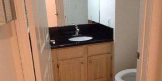 Large Updated Two-Story Townhouse For Rent Gallery 9