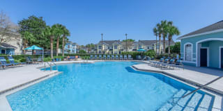 The Club At Danforth Gallery 7