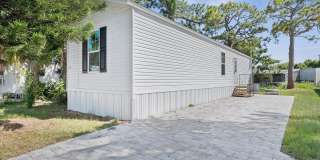 33 Tangerine Avenue Gallery 1