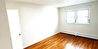 126 Hopkins Ave Gallery 5