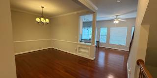 Beautifully Updated three-bedroom, 2.5-bath townhouse in Sterling, Va Gallery 10