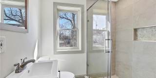 3401 Clinton Avenue Gallery 7