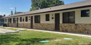 6901 Pembroke Rd Gallery 1