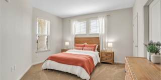 400 North Gallery 37