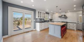 7008 Foxcroft Pl Gallery 32