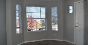 Spacious 2 bed + bonus room / Littleton Condo, Wonderful Location Gallery 12
