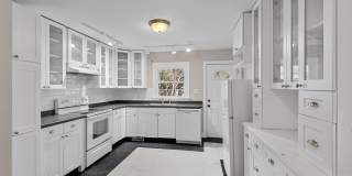 Welcome to this charming 2-bedroom, 1-bathroom home located in the heart of Durham, NC.! Gallery 9