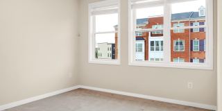 23580 BELVOIR WOODS Terrace Gallery 20
