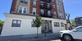 7222 BROADWAY Gallery 1