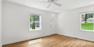 1464 Hawthorne Avenue NW Gallery 7