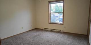 808-810 Harney Avenue - 810 Gallery 16