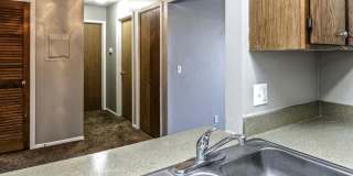 Howard Street Apartments Gallery 10