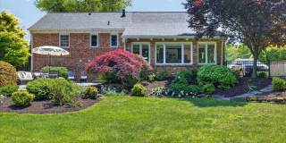 2212 REDDFIELD Drive Gallery 55