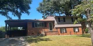 2889 Ashwood Drive Gallery 1