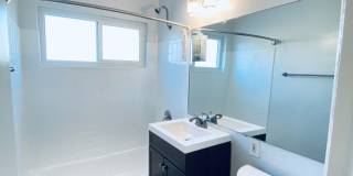 5725-29 Vineland Ave. Gallery 12