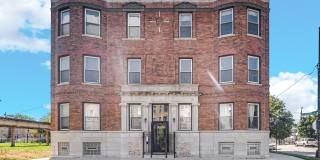 5900 S Prairie Avenue Gallery 1